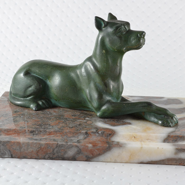 Altezza: 14 cm Dogo tedesco Alano Tedesco Statua di Cane marrone Scultura di Resina Figura cane Gran danese 